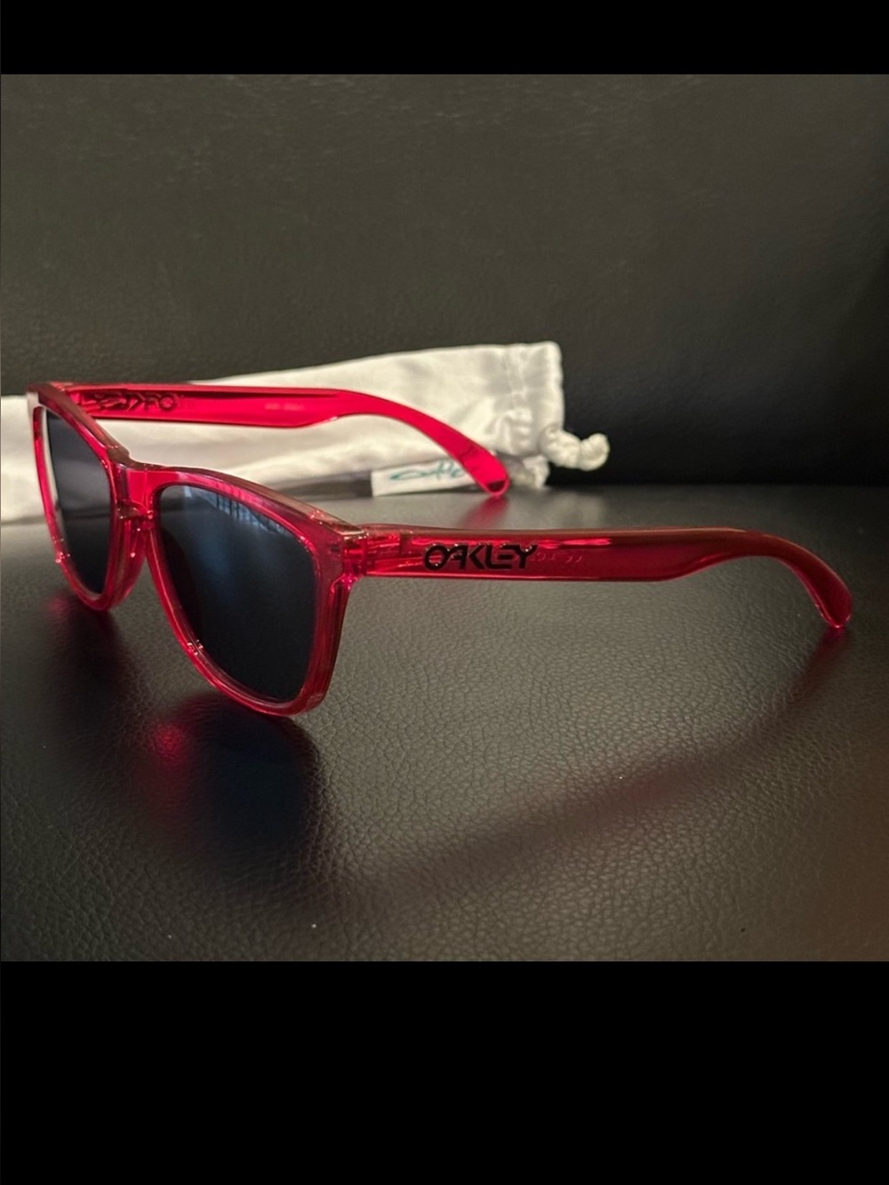 Oakley Frogskins / Acid Rain Collection Sunglasses / pre-loved